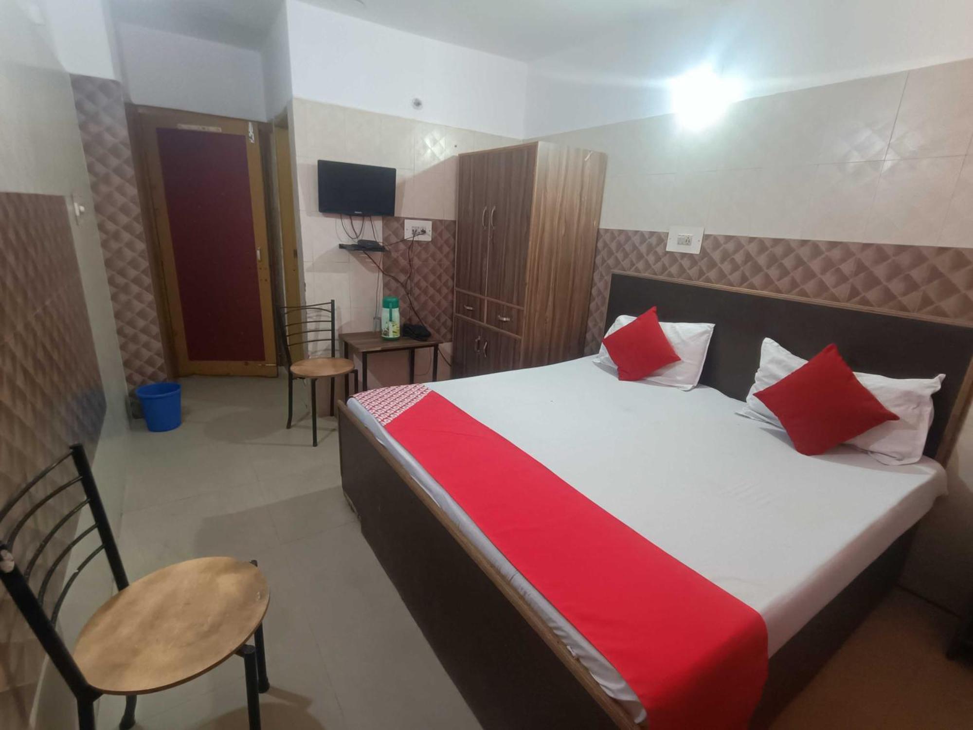 Hotel O Ajay Джамму Экстерьер фото